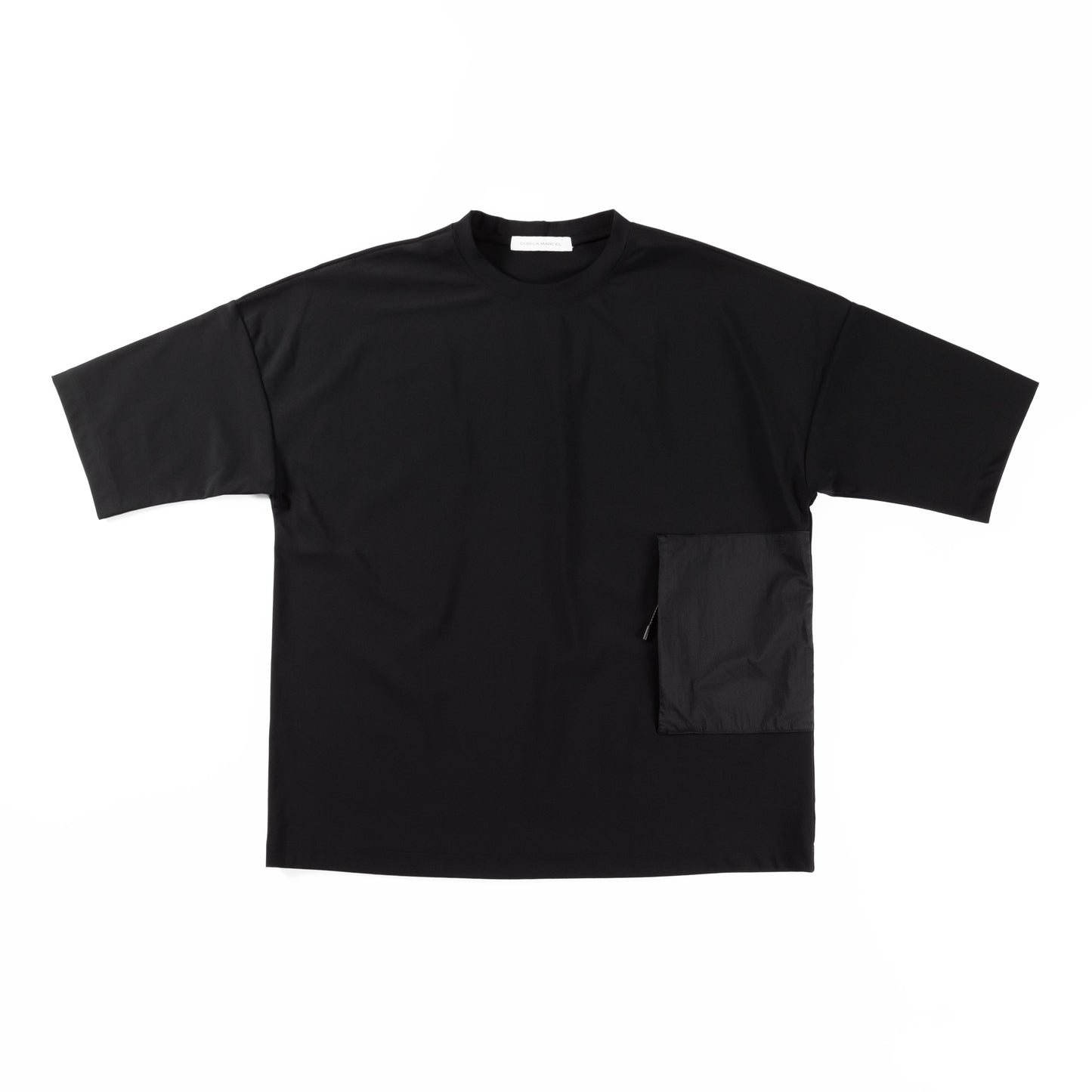 DROPPED ZIP POCKET T-SHIRT